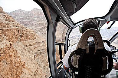 《战地6》B测正式开启无需邀请码 Steam在线峰值超47万